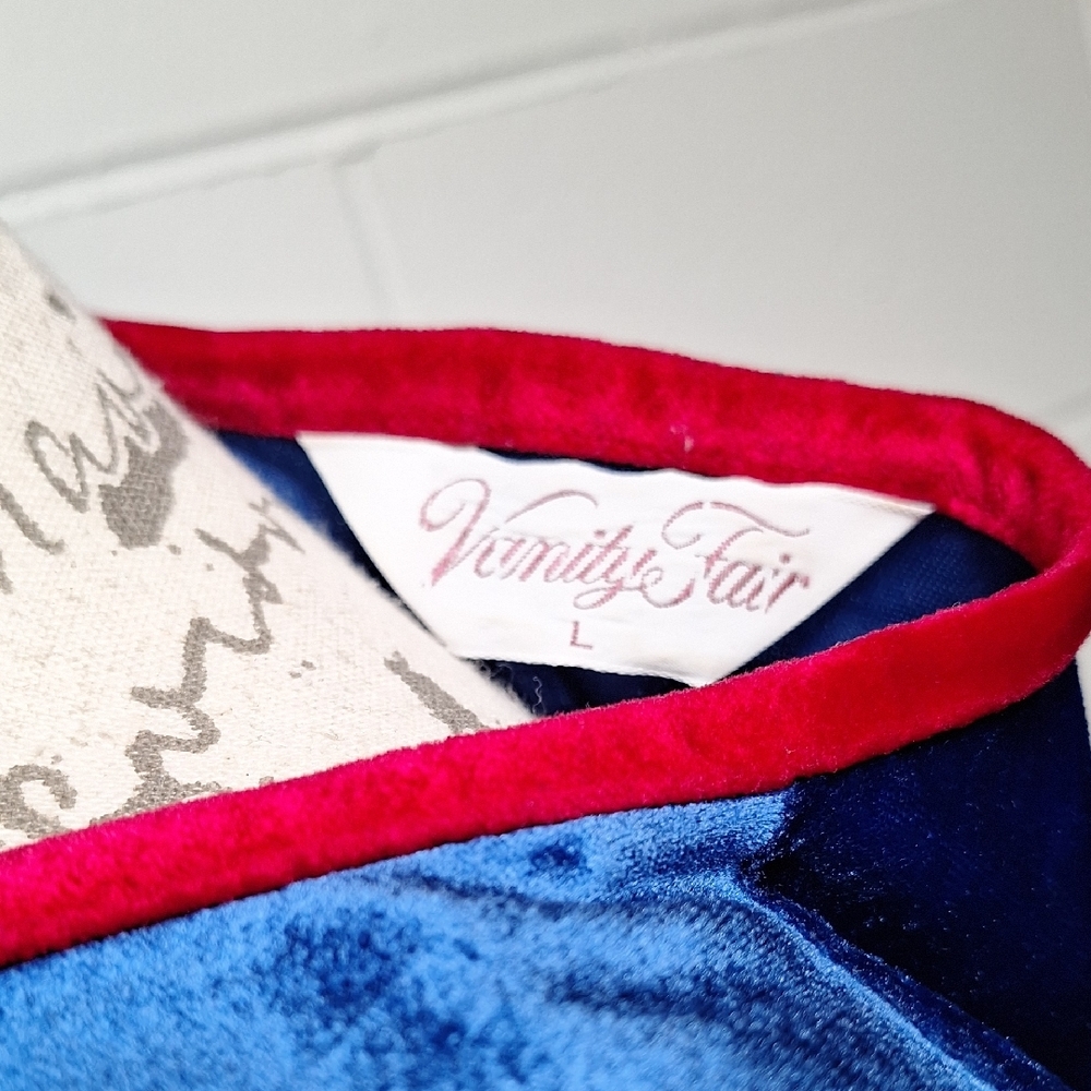 Vanity Fair Blue Button Front Robe - Picture 6 of 8